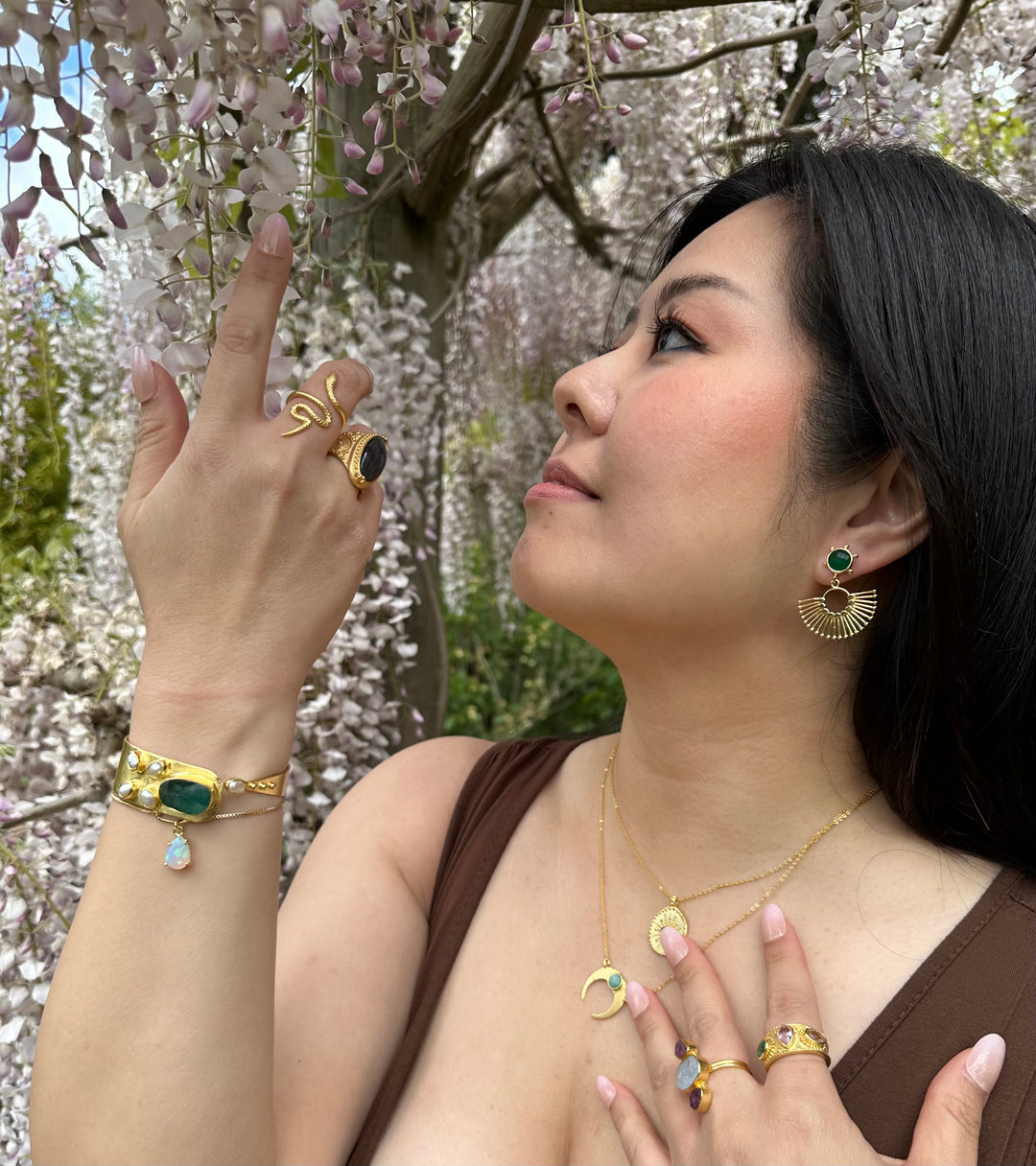 healing jewellery