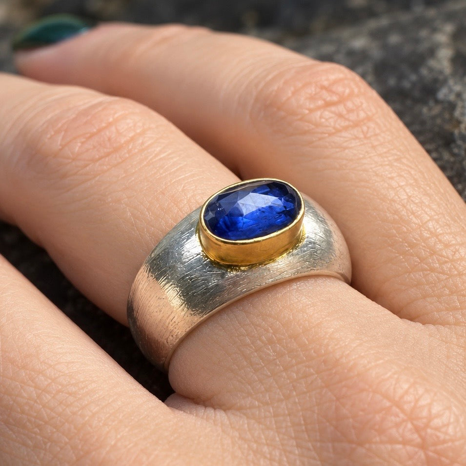 Blue Kyanite Horizon Ring