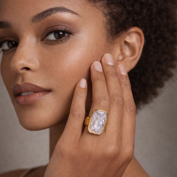 Ocean Light Pearl Ring