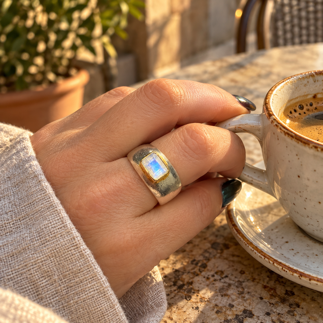 Rainbow Moonstone Sovereign Ring