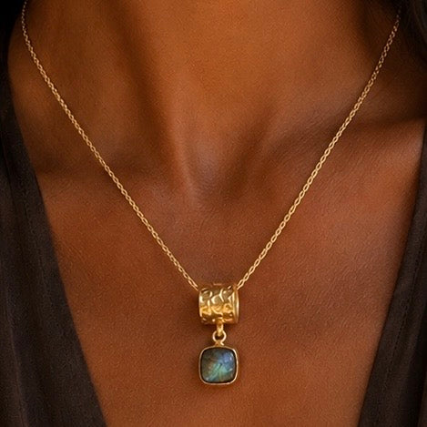 Labradorite Whisper Natural Labradorite Pendant Necklace – 18K Gold Plated