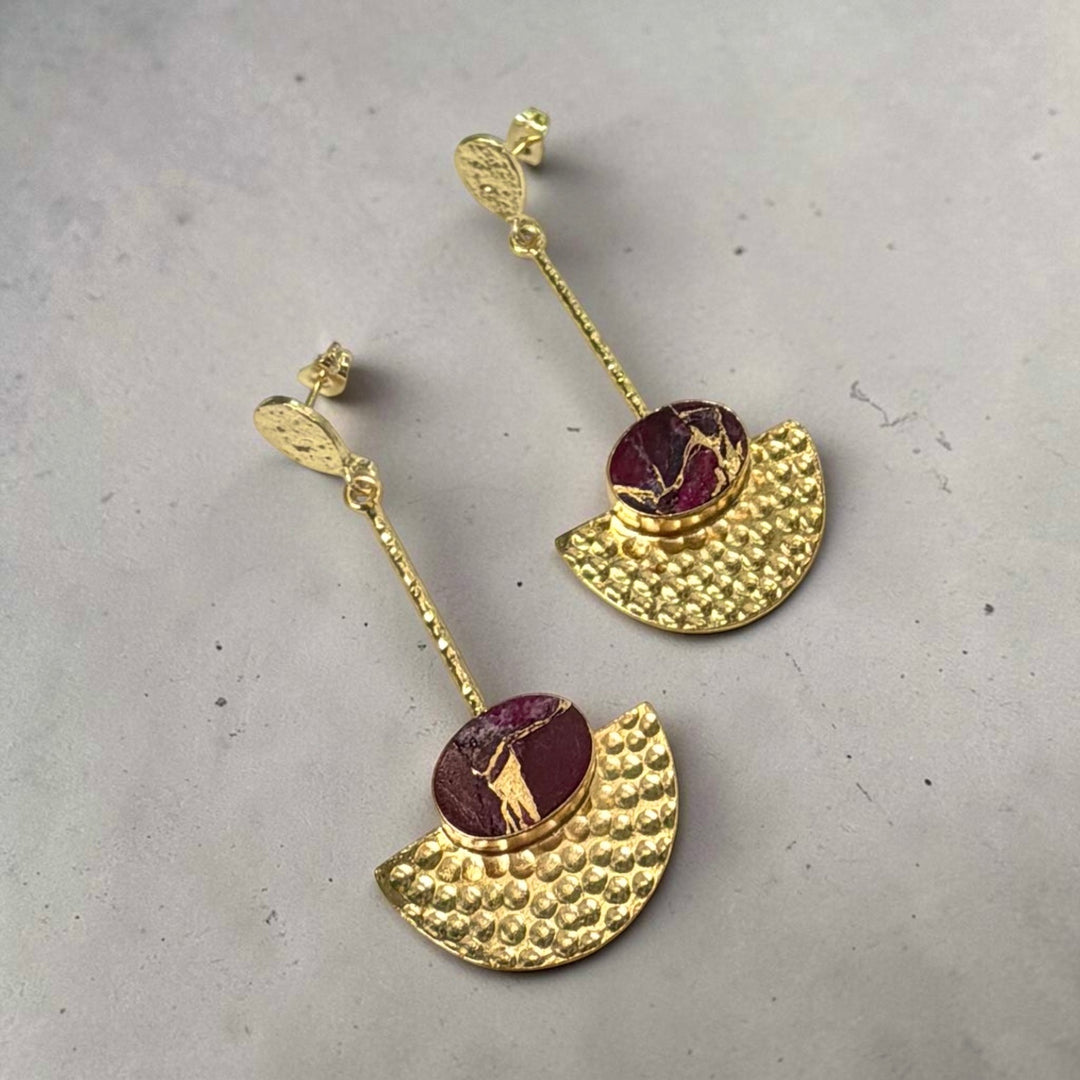 Hammered Mojave Drop Earrings  White Howlite or Ruby Mojave | 18k Gold Plated