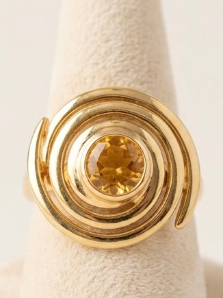 The Solaris Gold Infinity Ring