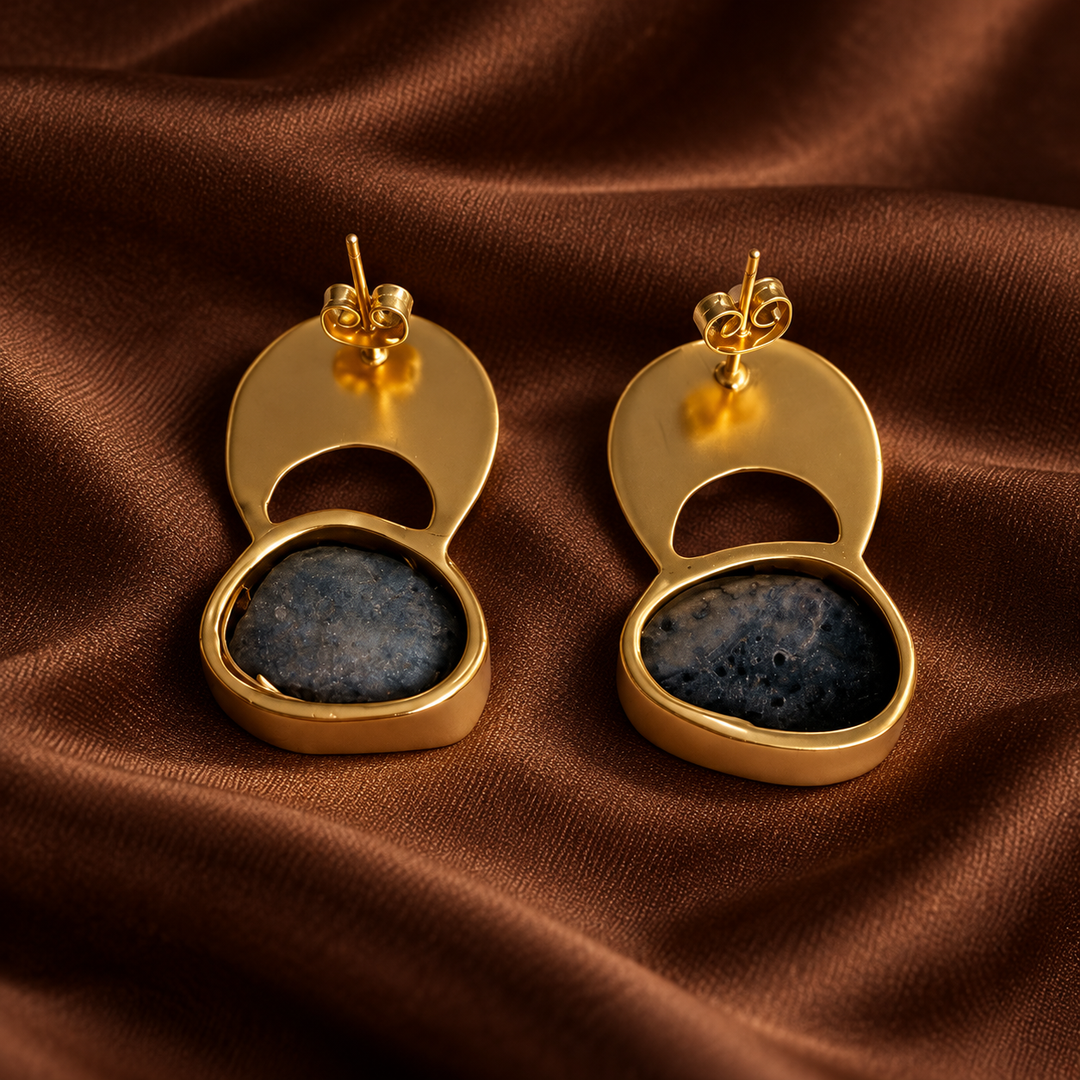 Byzantine Gold Hammered Agate Druzy Earrings