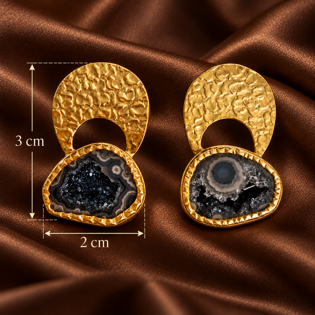 Byzantine Gold Hammered Agate Druzy Earrings