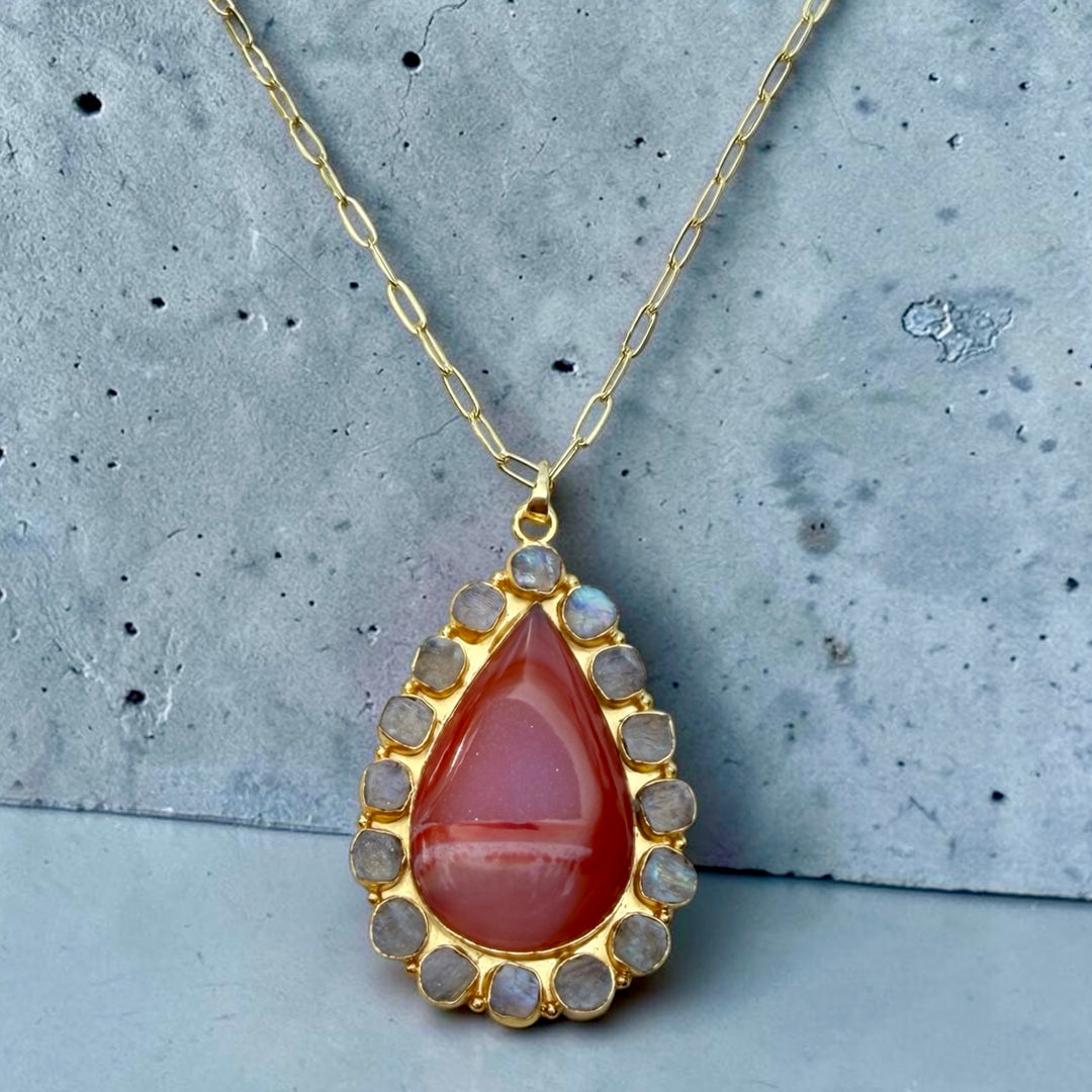 Solar Bloom Pendant – Peach Agate Druzy & Rainbow Moonstone