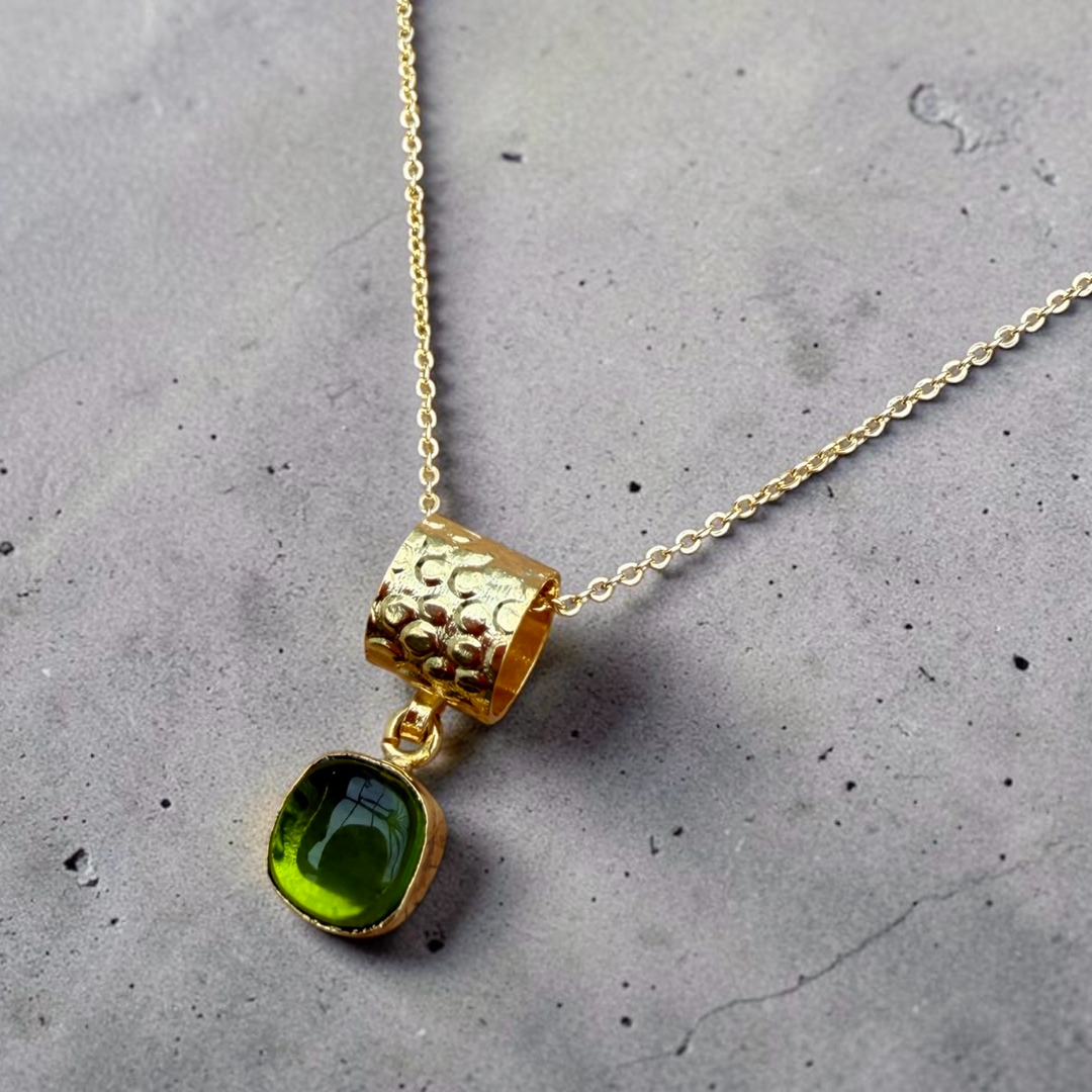 Peridot Whisper Necklace, 18k Gold plated