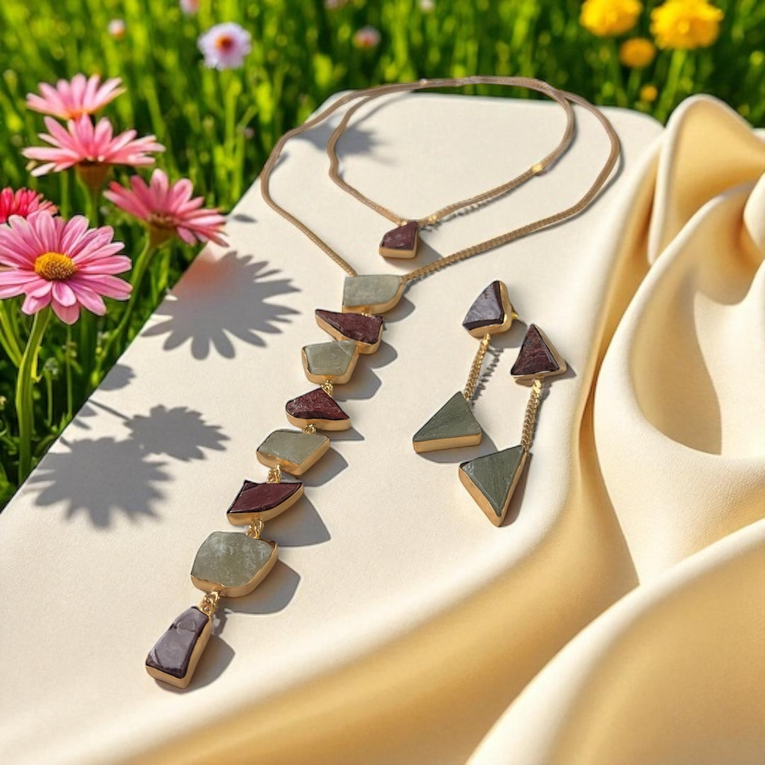 Athena’s Light Red Jasper And Prasiolite Necklace Set