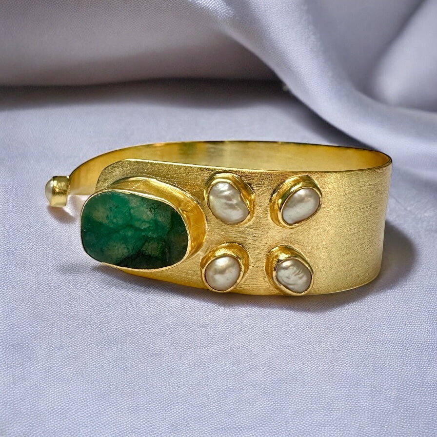 Emerald Kiss Bangle
