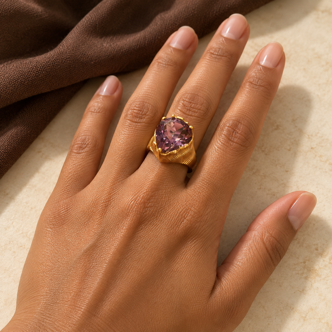 The Gilded Dune Amethyst Ring