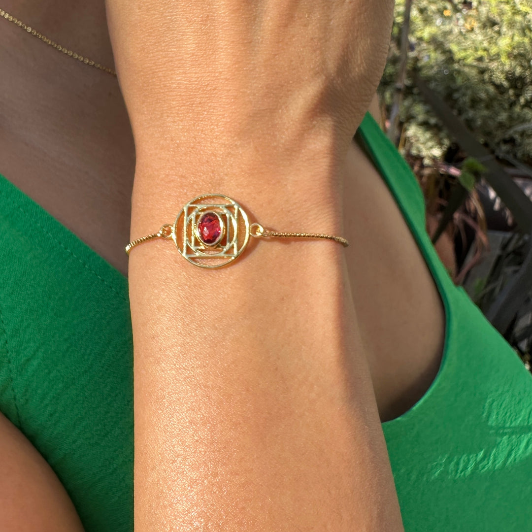 The Heart of Solara
Pull String Bracelet