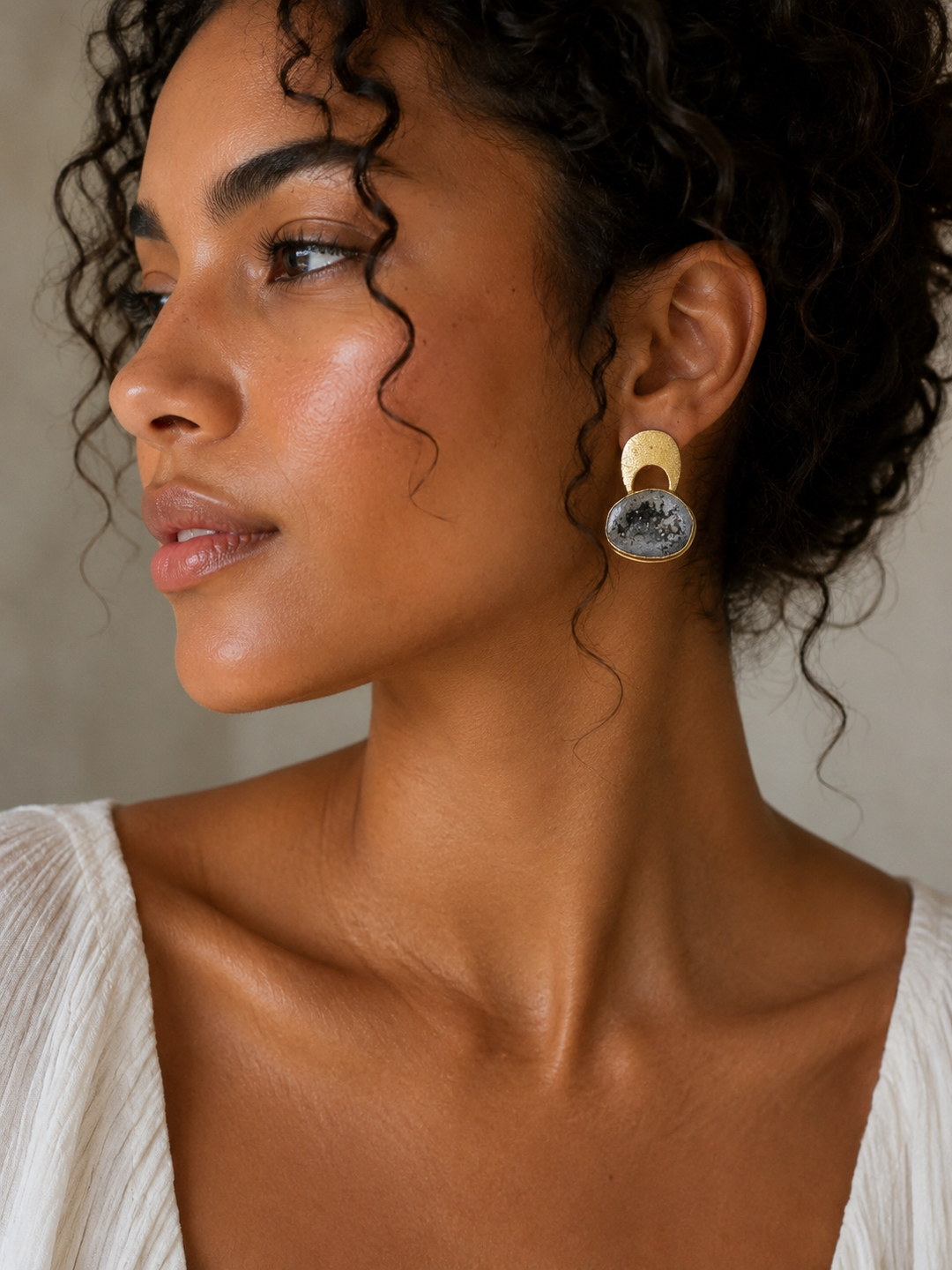 Temple Black Agate Druzy Earring