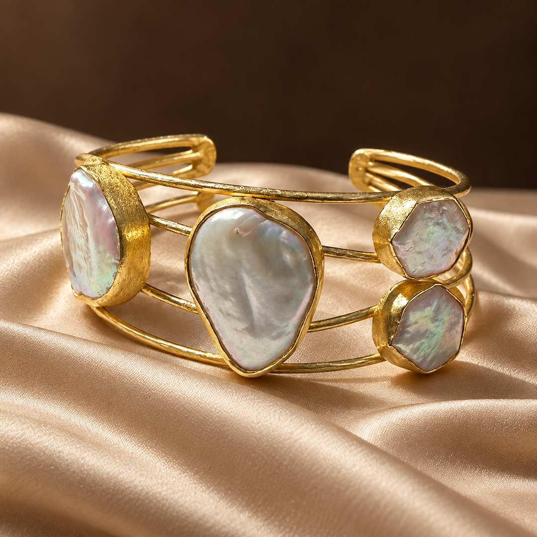 Moon Tide | Baroque Freshwater Pearl Gold Bangle